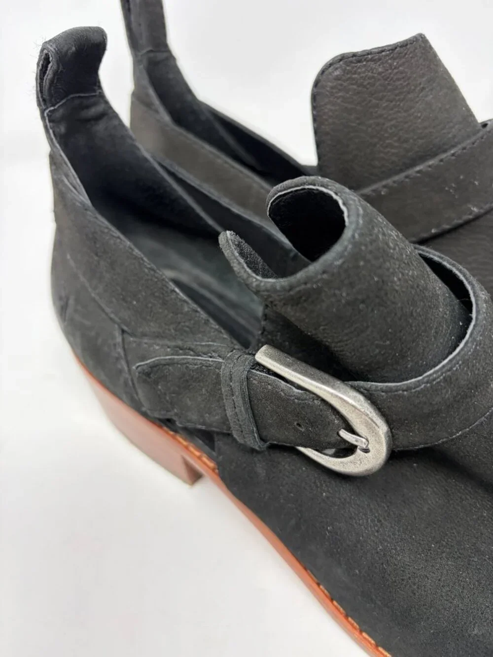 Frye women's Mia ankle booties 9M black leather buckle cutout boots